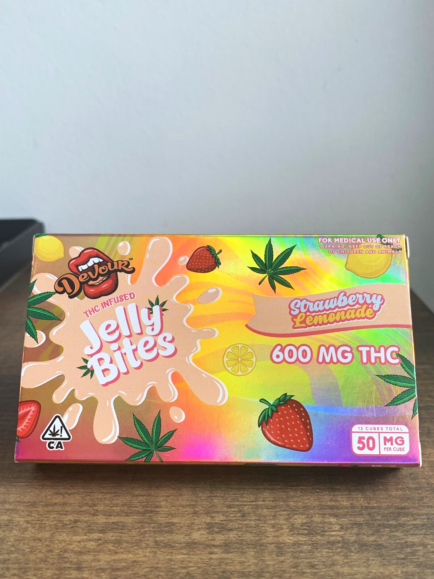 Devour Strawberry Lemonade Jelly Bites 600MG – HOTBOX