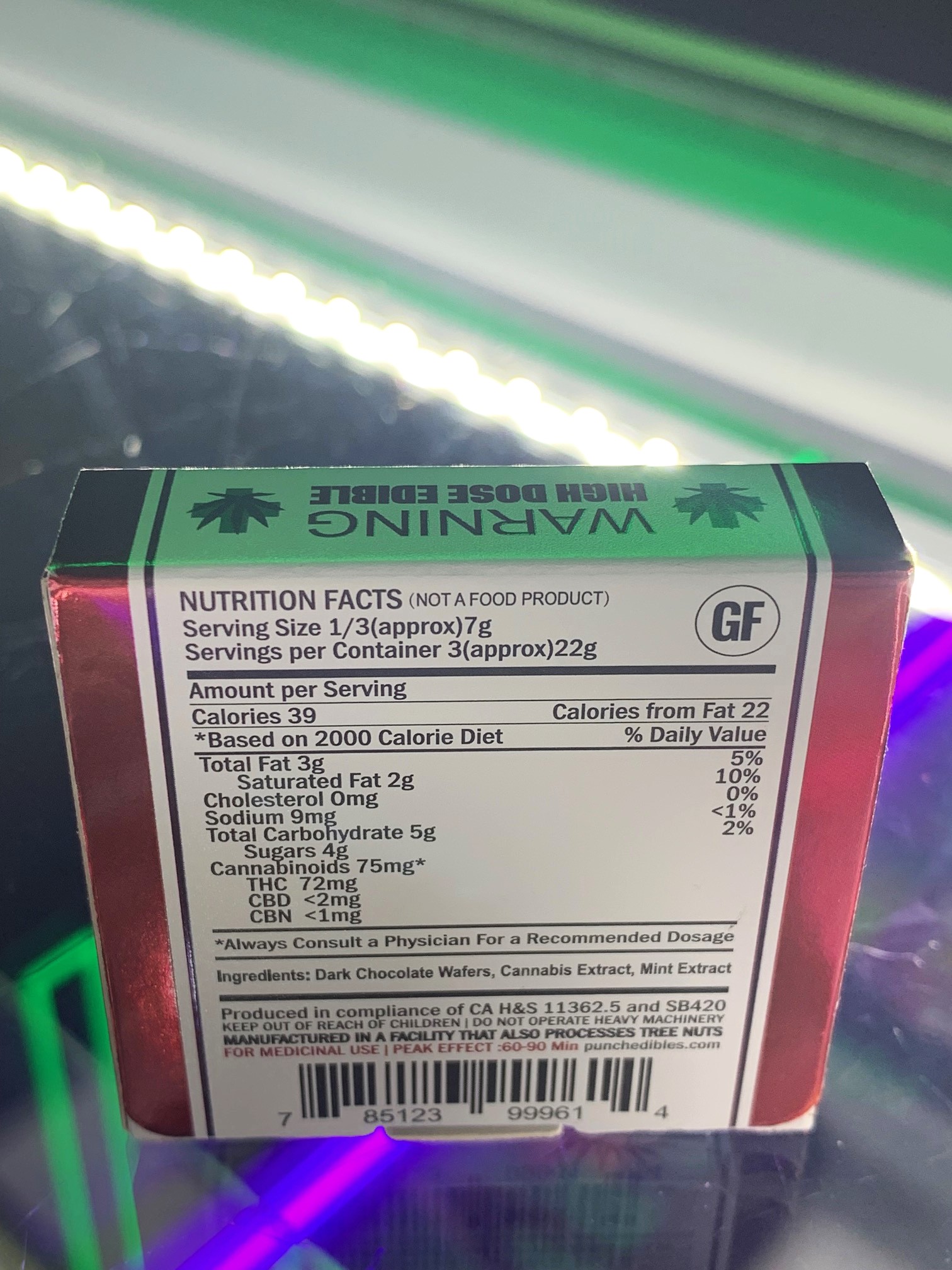 Punch Bar Dark Chocolate Almond 225MG HOTBOX